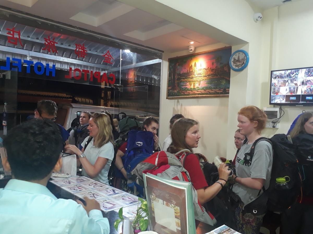 Hotel Capitol One Phnom Penh Zewnętrze zdjęcie